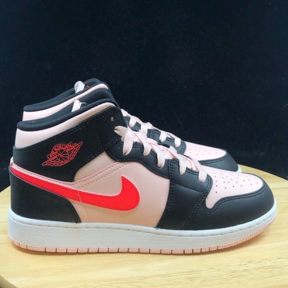 Nike Air Jordan 1 Mid GS Atmosphere Black Pink Women's size 5.5 554725-604 - Picture 8 of 9